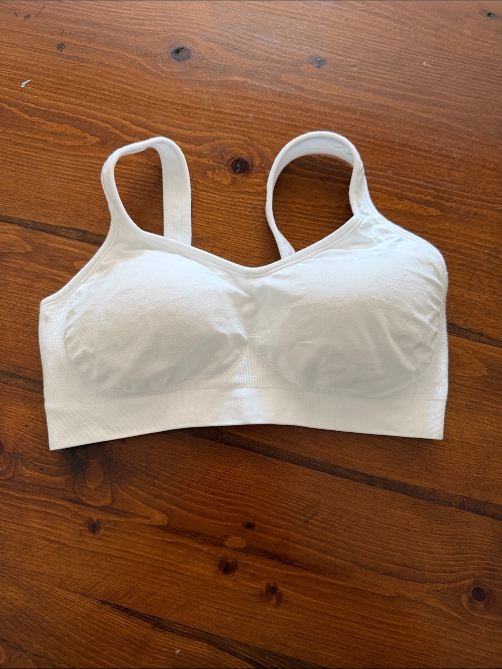 Everyday Seamless White Padded Bra — Wireless Comfort Support